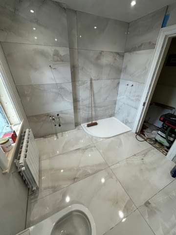 Лепене на плочки и камъни Боядисване с боя, Боядисване с латекс, Работа през уикенд - Да - град София | Строителни Услуги - снимка 2