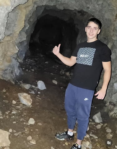 Търся мъж за забавление Аналингус, Дълбоко гърло, Еротични масажи, Лизане на топките, Маструбация, Садо-мазо, Свършване в устата, Атлетично, Кестенява - град Горна Оряховица | Мъж търси Мъж - снимка 2