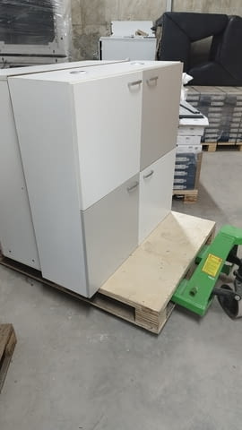 Шкаф за стена 4 врати бяло и сиво с лунички 100/100/35см, град София | Секции / Шкафове - снимка 3