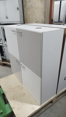 Шкаф за стена 4 врати бяло и сиво с лунички 100/100/35см, град София | Секции / Шкафове - снимка 7