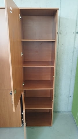 Еднокрил гардероб с рафтове със заключване - Офис шкафове 54/200/40 - снимка 5