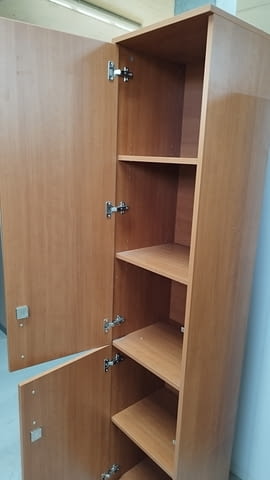 Еднокрил гардероб с рафтове със заключване - Офис шкафове 54/200/40 - снимка 12