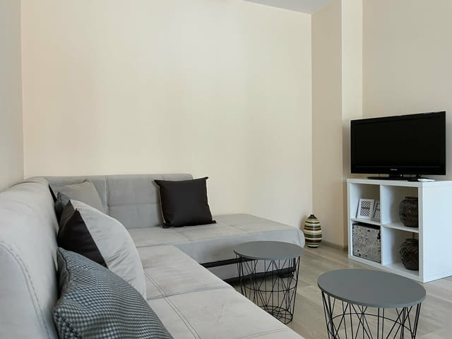 Даваме под наем двустаен апартамент в центъра на Пловдив, град Пловдив | Апартаменти - снимка 2