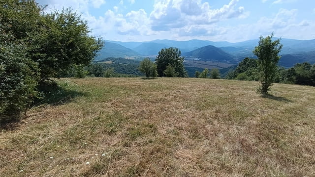 Продава, Зем. земя (ливада), Етрополе (Кленов рът), 25.571 дка, 50 000 Е - снимка 2