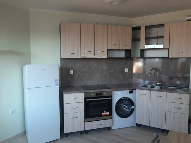 Двустаен апартамент до ПУ и Тримонциум Нова сграда ТОП ЛОКАЦИя - снимка 1