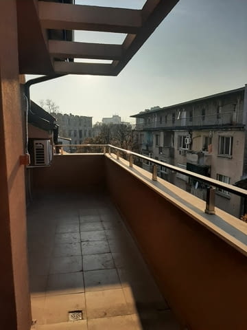 Двустаен апартамент до ПУ и Тримонциум Нова сграда ТОП ЛОКАЦИя - снимка 9