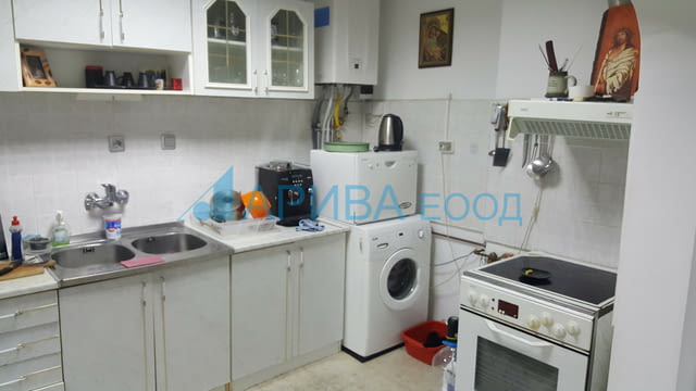 Самостоятелна къща в Хасково, кв. Овчарски, city of Haskovo | Houses & Villas - снимка 4