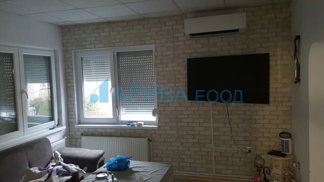 Самостоятелна къща в Хасково, кв. Овчарски, city of Haskovo | Houses & Villas - снимка 8