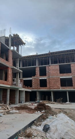 Продава се 2-СТАЕН апартамент град Пловдив, окръг Остромила, city of Plovdiv - снимка 9