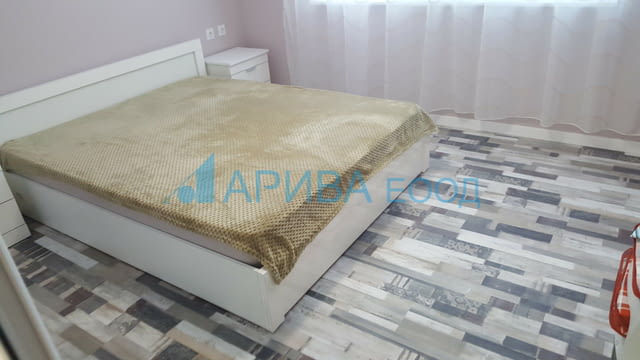 Самостоятелна къща след ремонт в Хасково 2-floor, Brick, 271 m2 - city of Haskovo | Houses & Villas - снимка 5