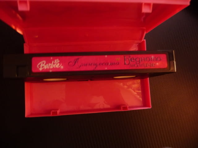 Барби Принцесата и бедното момиче VHS филм Barbie коте куче приказка забавна мюзикъл принц заговор - снимка 3