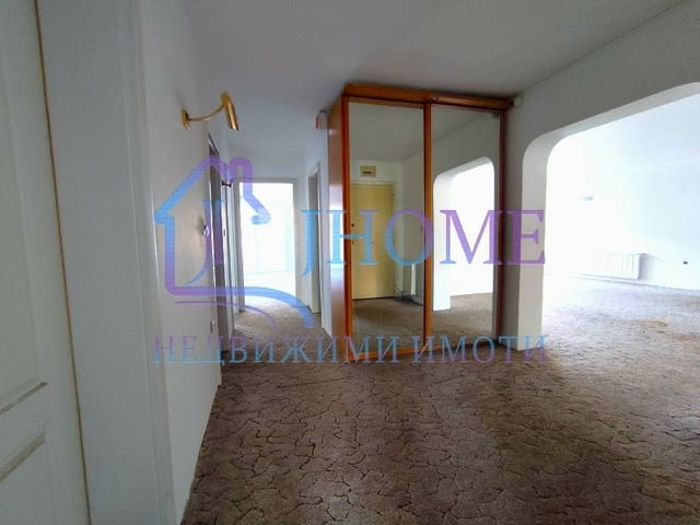 Уникален многостаен апартамент с ГАРАЖ, ул. Околчица, city of Varna | Apartments - снимка 8