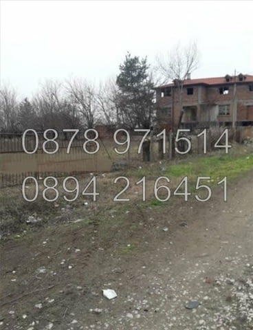 КОДг 17838. Дворно място 1800м2, с трифазен ток, вода, с две лица към 2 улици, - ъглов парцел със со - снимка 6