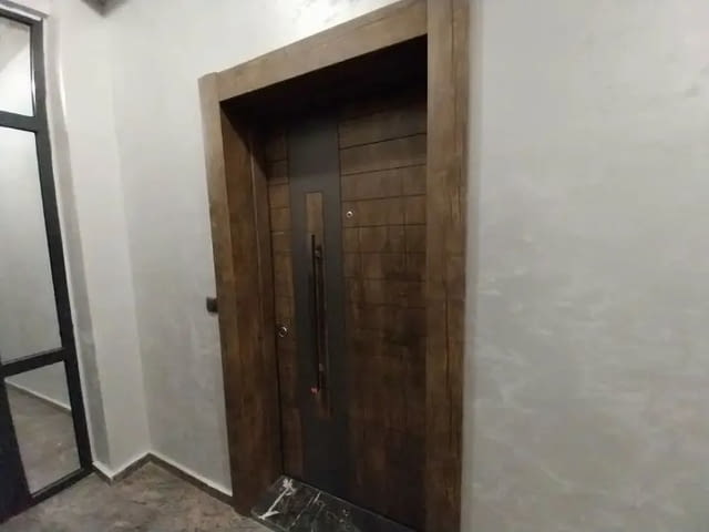 Агенция БИМ продава тристаен апартамент в сградата Уест Пойнт. - снимка 1