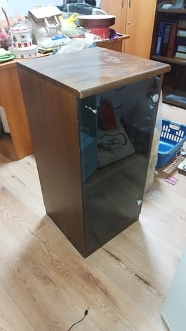 Шкаф витрина цвят палисандър - орех 42/44/височина 91см, city of Sofia | Cabinets & Dressers - снимка 2