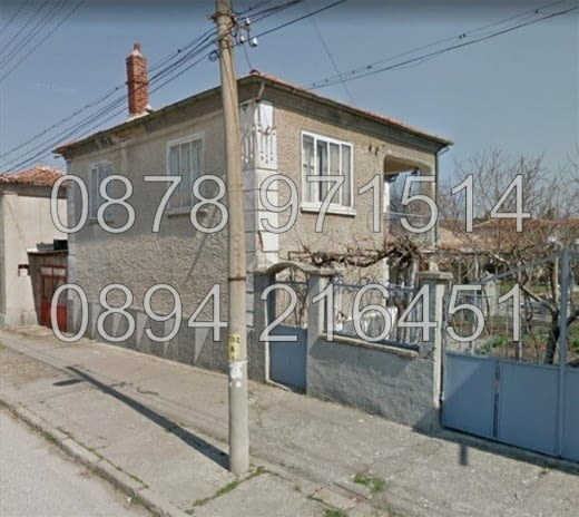 КОДо.23165 Двуетажна тухлена/гредоред къща 160м2 с ограден двор 720м2. Къщата е стабилна, запазена - снимка 3