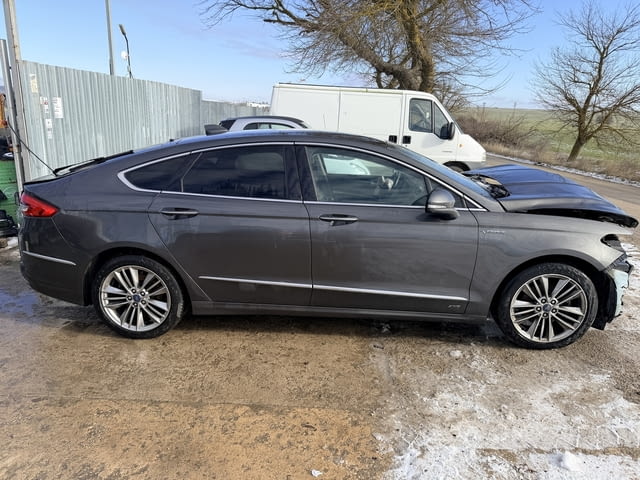 Ford Mondeo Vignale 2.0 EcoBlue 4X4, двигател YMCC, 190 кс., ск. кутия автоматик 8F40, 2023 г., 7600 - снимка 4