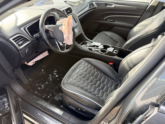 Ford Mondeo Vignale 2.0 EcoBlue 4X4, двигател YMCC, 190 кс., ск. кутия автоматик 8F40, 2023 г., 7600 - снимка 12