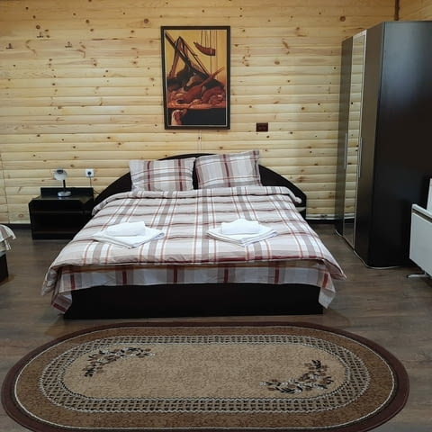 Вила "Райски кът" се намира в най-красивата част на Западните Родопи, в местността Беглика - снимка 10