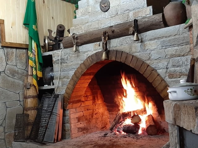 Вила "Райски кът" се намира в най-красивата част на Западните Родопи, в местността Беглика - снимка 11