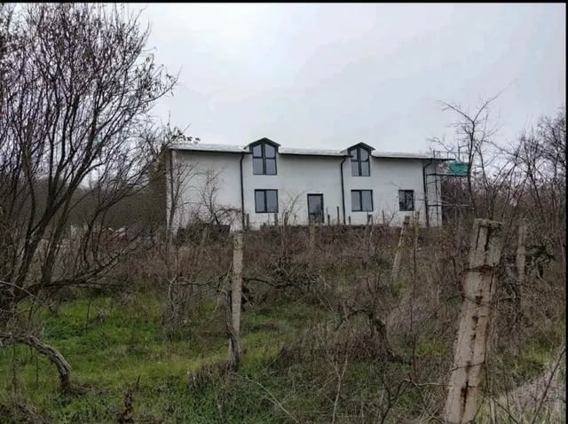 Къща в село Марково 2-етажна, Тухла, 180 м2 - град Пловдив | Къщи / Вили - снимка 2