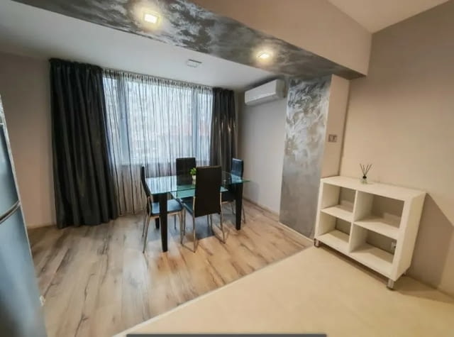 Двустаен апартамент в квартал Кичук Париж 55 кв.м., град Пловдив | Апартаменти - снимка 1