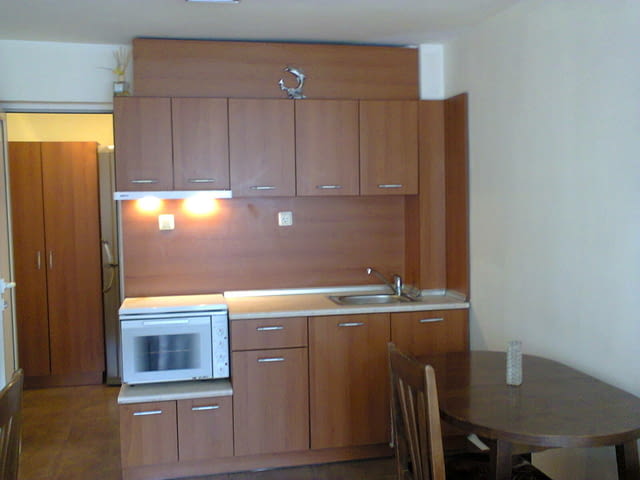 Давам под наем обзаведена партерна боксониера 280 Евро, city of Varna | Apartments - снимка 2