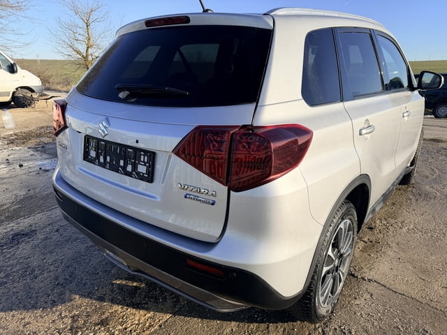 Suzuki Vitara Hybrid 1.4T, двигател К14D, 129 кс., ск. кутия 20008-68M83-000, 6 ск., панорама, 69000 - снимка 8