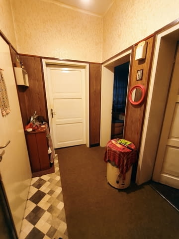 Продавам двустаен апартамент в идеалния център на гр. Перник, град Перник - снимка 6