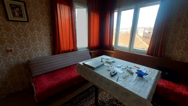 Етаж от къща в кв.Училищни, гр.Хасково 2-етажна, Тухла, 105 м2 - град Хасково | Къщи / Вили - снимка 1