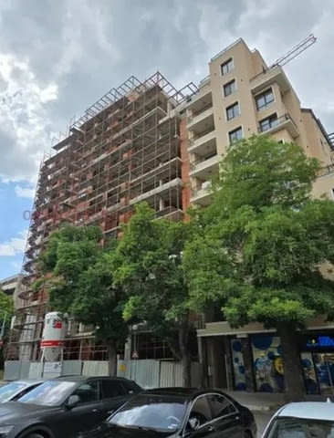 Тристаен апартамент в р-н Централен 3-стаен, 108 м2, Тухла - град Пловдив | Апартаменти - снимка 1