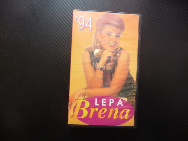Lepa Brena VHS филм Лепа Брена '94 сръбски хитове юго фолк кралицата на сръбското шлагери хитове поп - снимка 1