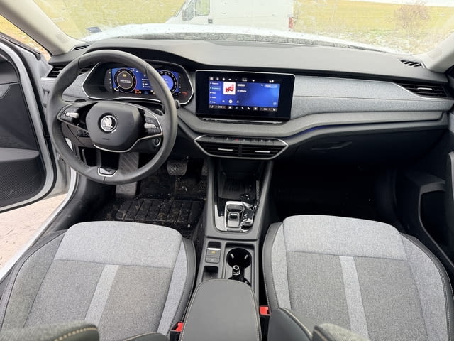 Skoda Octavia 1.5TSI, двигател DXDB/DXDE, ск. кутия автоматик WGS, 150 кс., 15000 км., 2025 г., евро - снимка 12