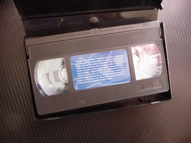 Балто VHS филм По следите на вълка вълк куче кученце вълче приключения Аляска гарван пътешествие дец - снимка 2