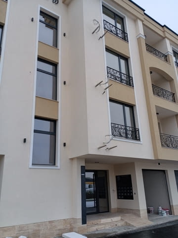 Двустаен апартамент в кв. Кършияка 74 кв. 2-стаен, 74 м2, Тухла - град Пловдив | Апартаменти - снимка 2