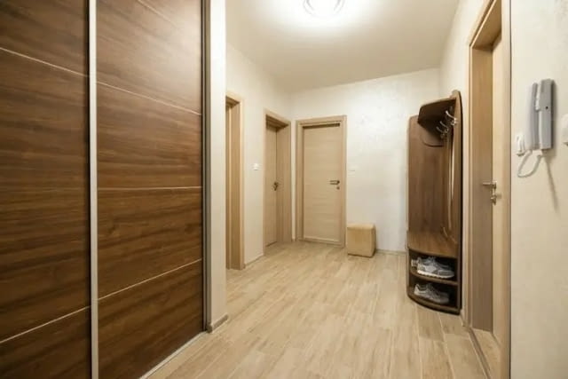 Тристаен апартамент гр. Пловдив, Коматевско шосе, град Пловдив | Апартаменти - снимка 2