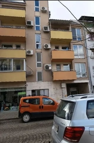 Тристаен апартамент в гр. Пловдив, Център 3-стаен, 115 м2, Тухла - град Пловдив | Апартаменти - снимка 1