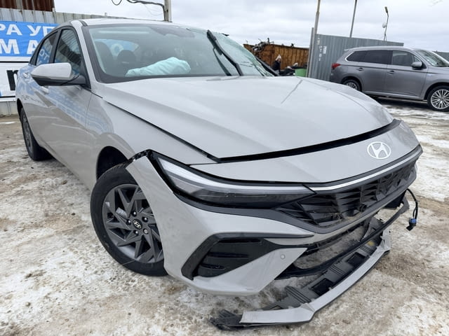 Hyundai Elantra 7, 1.6 MPI двигател G4FM, 123 кс., автоматик, 24000 км., 2024 г., Хюндай Елантра 7, - снимка 1