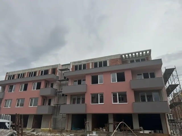 Двустаен апартамент в Остромила 58 кв. - град Пловдив | Апартаменти - снимка 1