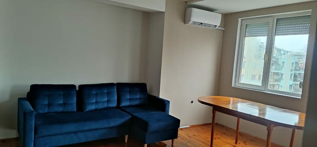 Даваме под наем двустаен апартамент в центъра на гр. Пловдив, град Пловдив - снимка 2