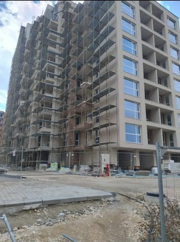 Едностаен апартамент, Южен 1-стаен, Тухла, Асансьор, С паркинг - град Пловдив | Апартаменти - снимка 1