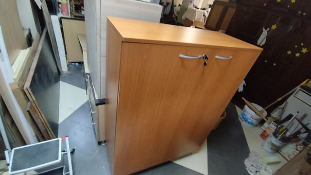 Двукрил гардероб - офис шкаф със заключване 100/42/135см., city of Sofia | Wardrobes - снимка 9