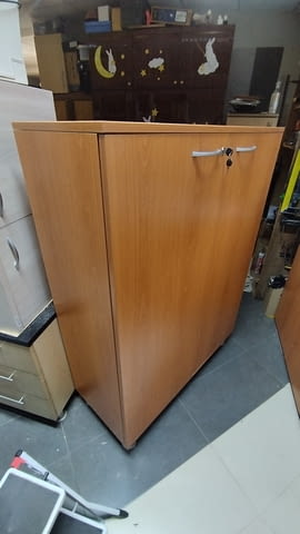 Двукрил гардероб - офис шкаф със заключване 100/42/135см., city of Sofia | Wardrobes - снимка 12