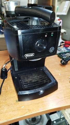 Кафемашина Delonghi EC-150 експресо с крема цедка, city of Sofia | Espresso Machines - снимка 2