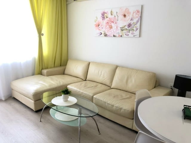 Давам тристаен апартамент под наем в кв. Левски до края на месец май - снимка 1