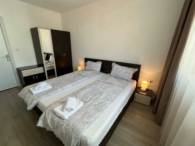 Давам тристаен апартамент под наем в кв. Левски до края на месец май - снимка 11