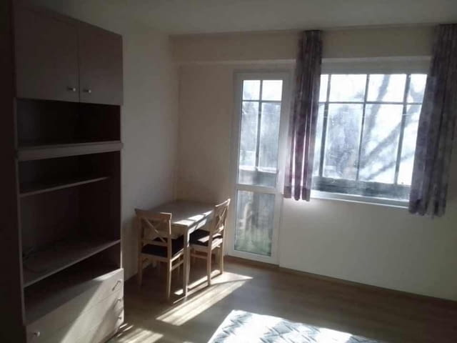 Давам под наем двустаен напълно обзаведен след ремонт в кв.Хр.Смирненски-до ОБЩИНАТА, НА2етаж, изцяло - снимка 6