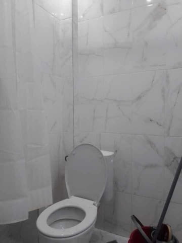 Давам под наем двустаен напълно обзаведен след ремонт в кв.Хр.Смирненски-до ОБЩИНАТА, НА2етаж, изцяло - снимка 8