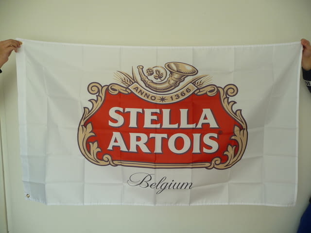 Ново Знаме на бира Stella Artois бяло Стела Артоа бирария студена наливна халби белгийска пивка бар - снимка 2