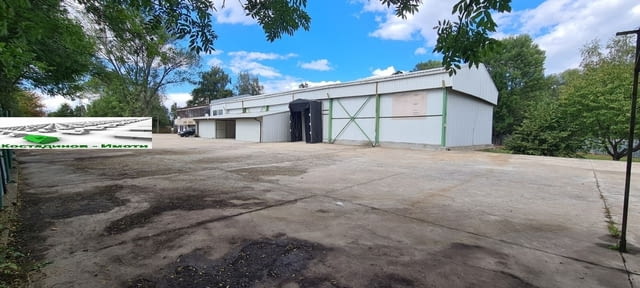 Промишлено помещение за Много Дейности, град Ихтиман | Производствени Сгради - снимка 1